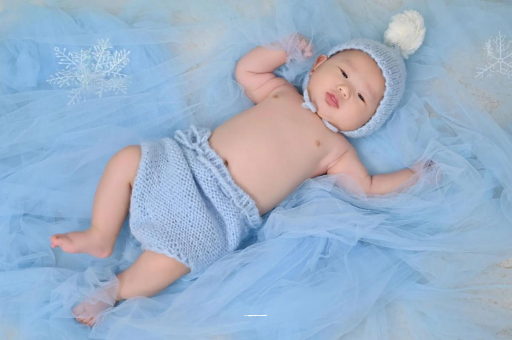 余江8个月宝宝奶量